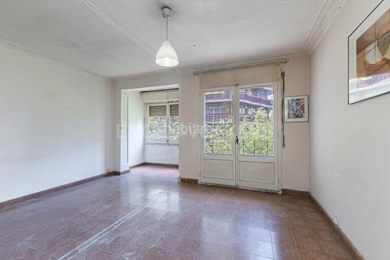 Foto 7e5a544d-43bf-4489-b9ef-dd50a8d4bde2. Apartament amb calefacció a La Nova Esquerra de l´Eixample Barcelona