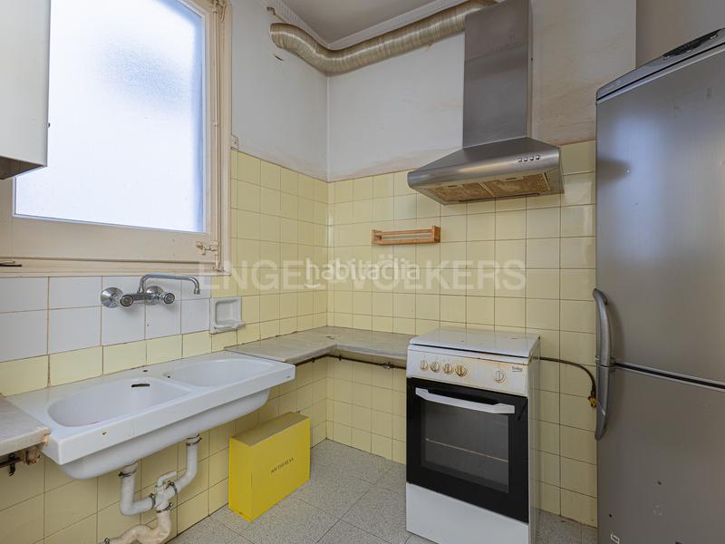 Foto 9810df27-5e84-4a3d-85ec-24ef9e361f73. Apartament amb calefacció a La Nova Esquerra de l´Eixample Barcelona