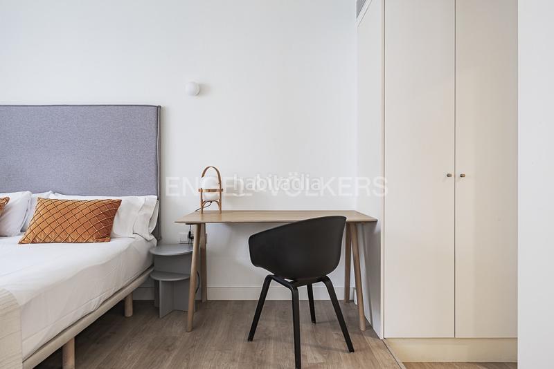Foto a591c1bc-08a7-4e6f-ae1d-a81b4d43c82a. Lloguer apartament amb calefacció aparcament a Dreta de l´Eixample Barcelona