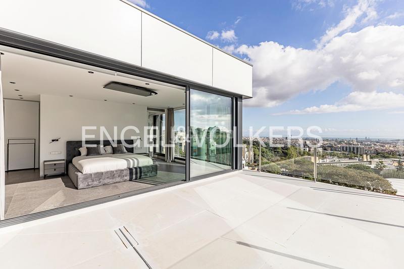 Foto 0407a6c9-8a57-4904-a773-e39de1989720. House with heating pool in Sarrià Barcelona