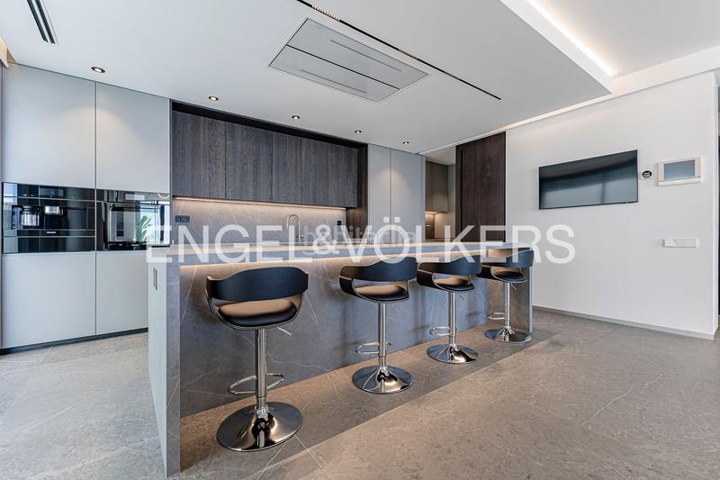 Foto e6913121-8fde-4db4-b90b-48fd3638a4a4. House with heating pool in Sarrià Barcelona