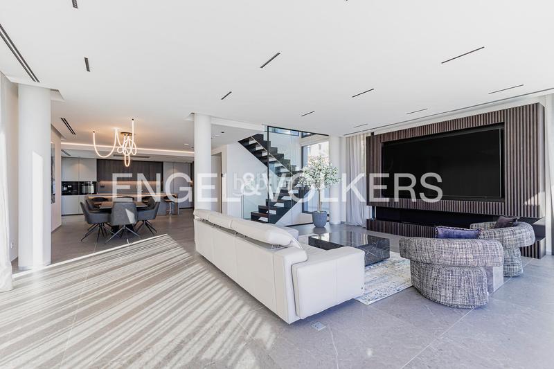 Foto f5756228-4c67-4cdd-a814-70a669ca82c6. House with heating pool in Sarrià Barcelona