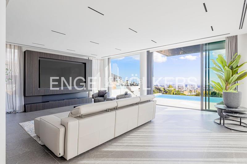 Foto f7b2b2d3-7f99-4dbb-b09d-86020e17d873. House with heating pool in Sarrià Barcelona