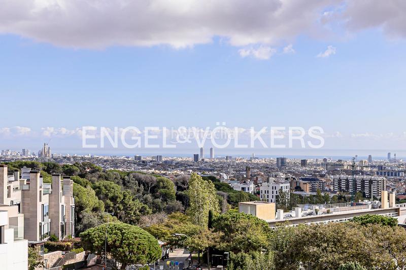 Foto f941684e-b5a0-46c1-a891-127eb0e58ffd. House with heating pool in Sarrià Barcelona