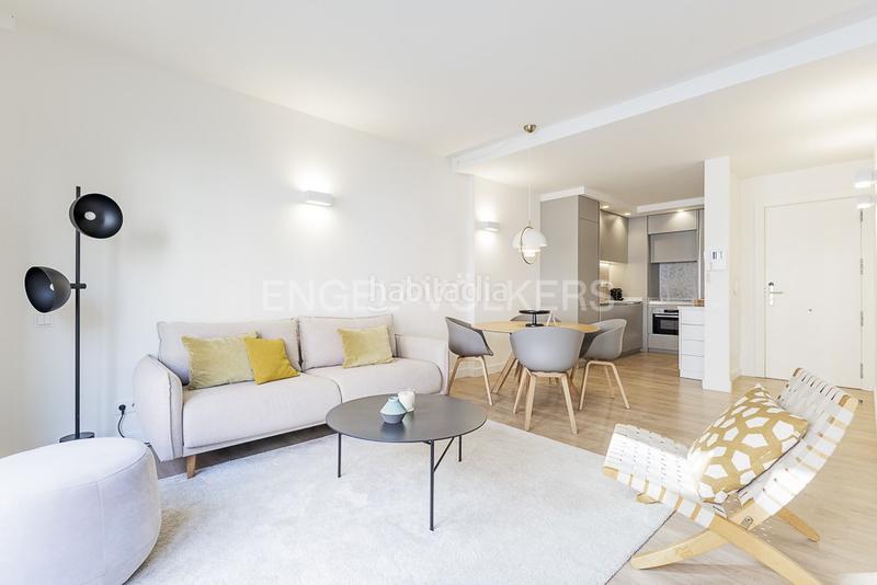 Foto 3a8c5872-e85c-4e96-bbf2-e2c1c86a04d7. Lloguer apartament amb calefacció a Dreta de l´Eixample Barcelona