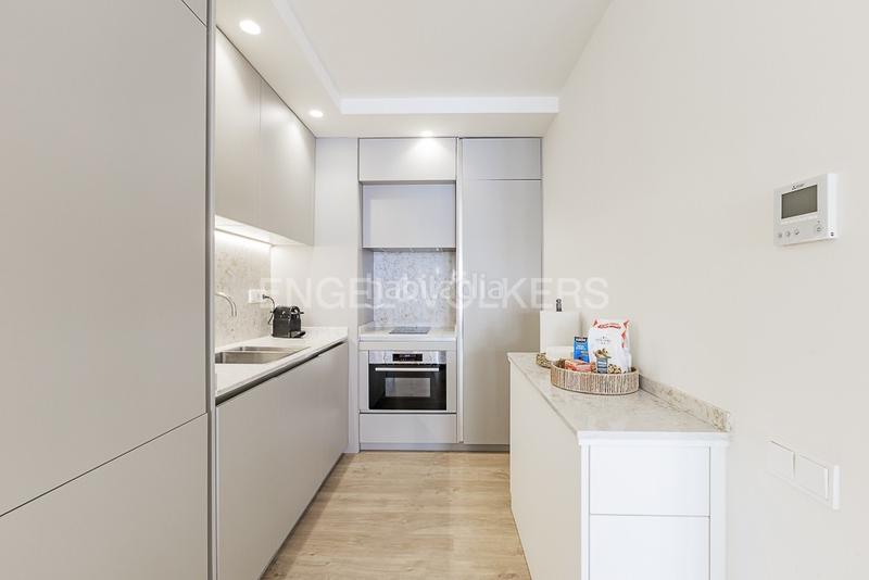 Foto 3a2c1f84-1a62-4840-a786-07c7763d4f2c. Rent apartment with heating in Dreta de l´Eixample Barcelona