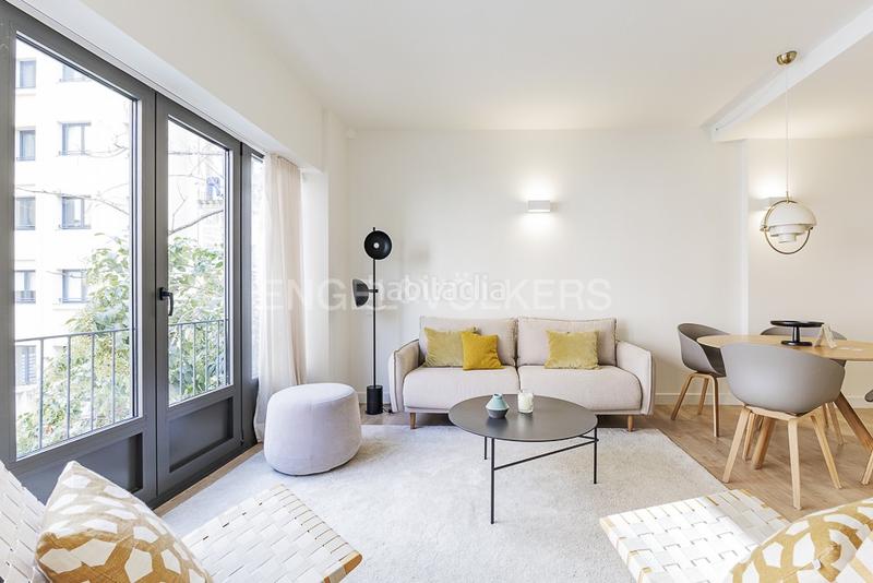 Foto f4bc7550-2c16-4083-af06-1fa5182a7e77. Rent apartment with heating in Dreta de l´Eixample Barcelona