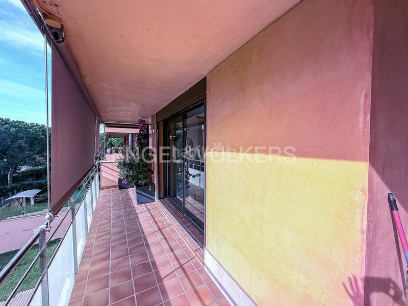 Foto b2fe08ac-1cc3-44f6-b1e2-4c737ed2bfef. Alquiler apartamento magnífico piso recién reformado en Gavà