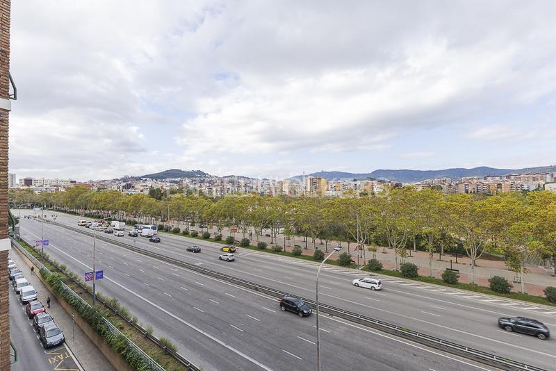 Foto 2b962f0c-8547-4659-82b6-eadfff47a350. Pis a Sant Andreu de Palomar Barcelona