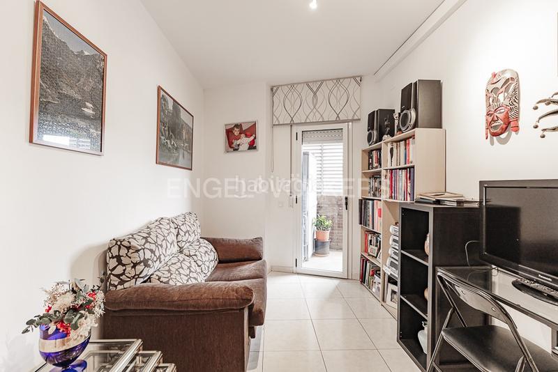 Foto 79bddeae-de90-4763-bedf-140bca71d133. Pis a Sant Andreu de Palomar Barcelona