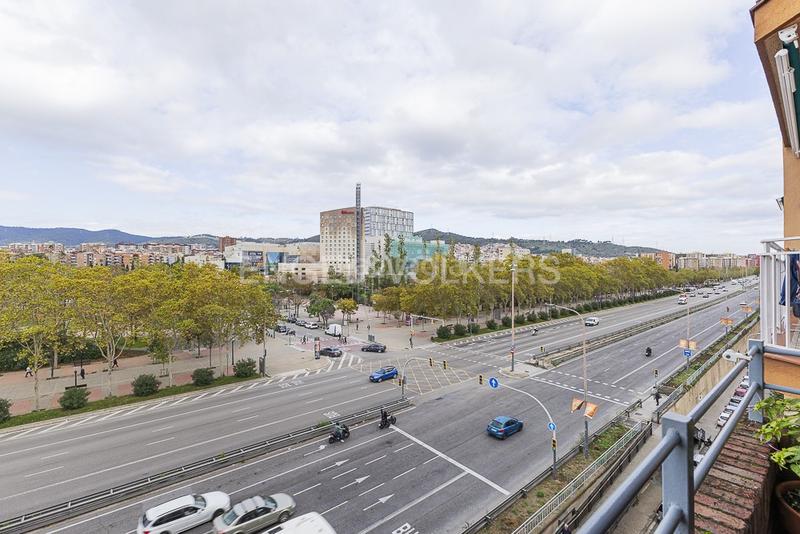 Foto e1cb113f-8c91-4807-a25e-2cb35240a216. Pis a Sant Andreu de Palomar Barcelona