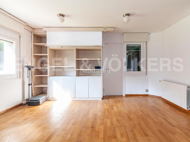 Foto 5c7f95f5-6751-4039-82a0-1a7da631cf0e. Casa amb calefacció aparcament piscina a Golf-Can Trabal Sant Cugat del Vallès