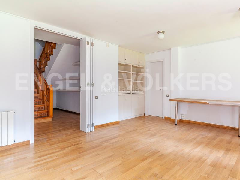 Foto 70d76803-0cba-4f1a-a170-b5042b7080b5. Casa amb calefacció aparcament piscina a Golf-Can Trabal Sant Cugat del Vallès