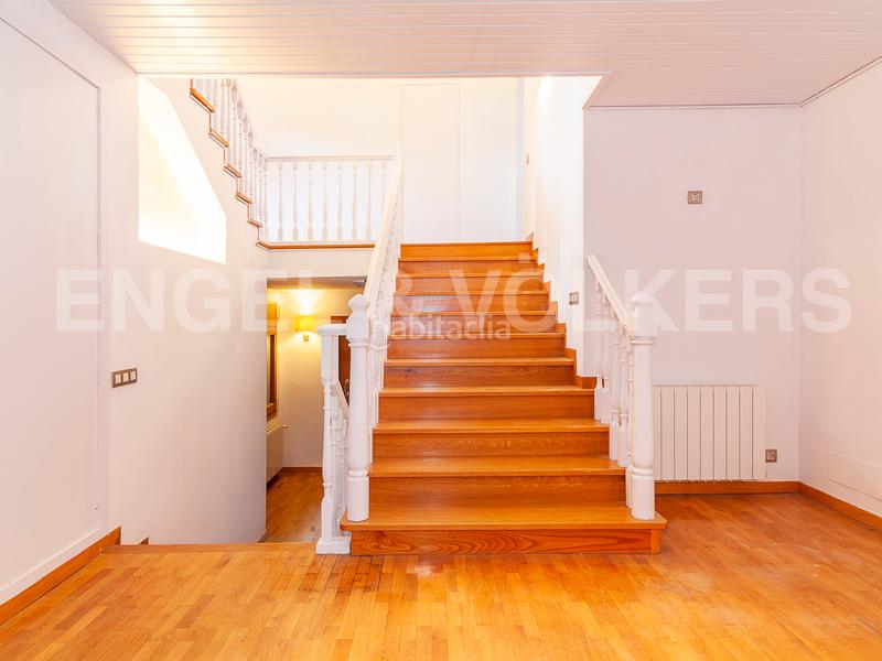 Foto 7bd717bb-179f-462a-aa02-4b845db5d5c2. Casa amb calefacció aparcament piscina a Golf-Can Trabal Sant Cugat del Vallès