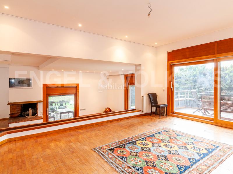 Foto 8997f1af-cc30-45a4-af86-db5877687154. Casa amb calefacció aparcament piscina a Golf-Can Trabal Sant Cugat del Vallès