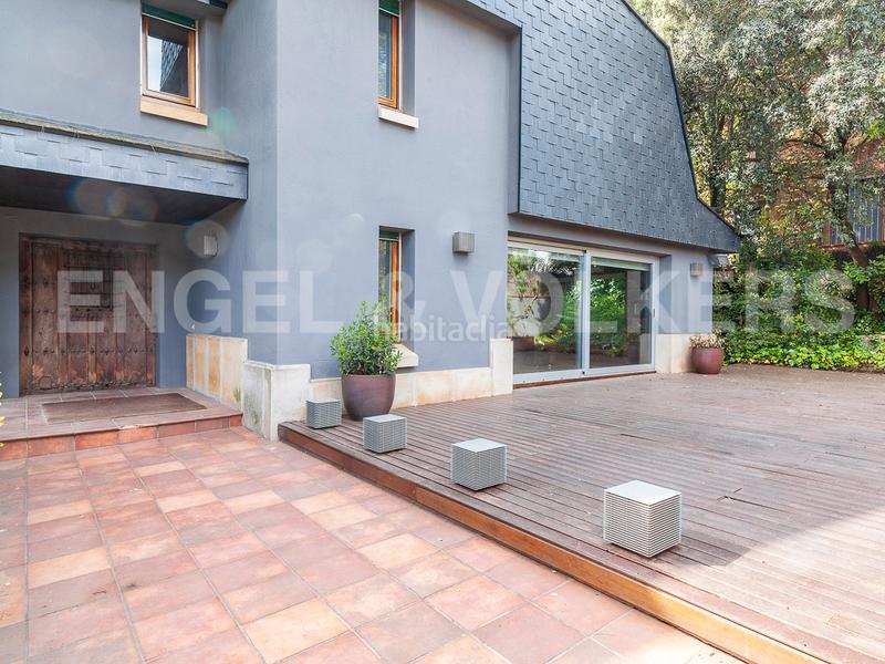 Foto 94c577b9-4d64-41c6-88f5-0c74421e76a4. Casa amb calefacció aparcament piscina a Golf-Can Trabal Sant Cugat del Vallès