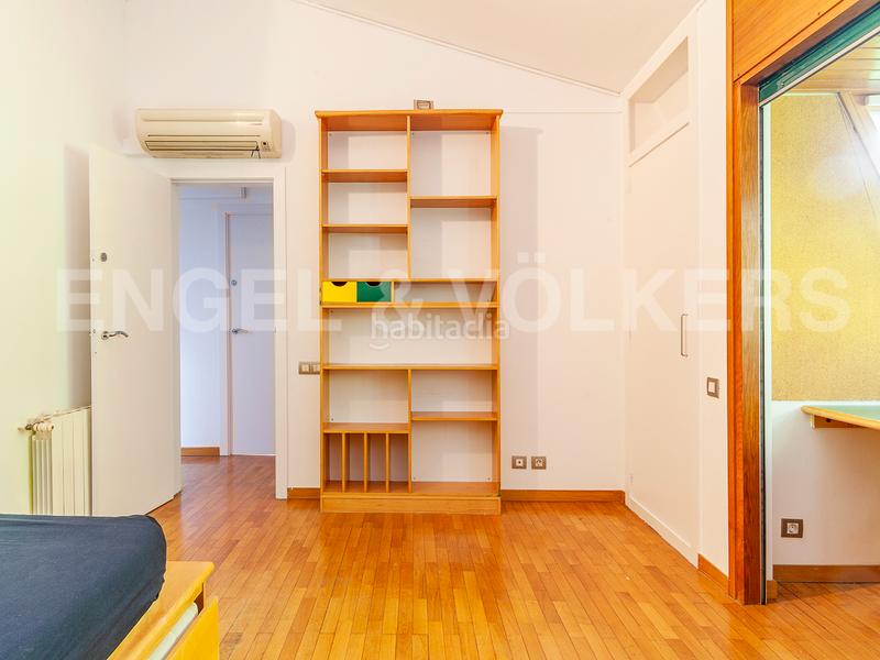 Foto da21ec16-467b-43c0-9236-08717d1a2097. Casa amb calefacció aparcament piscina a Golf-Can Trabal Sant Cugat del Vallès