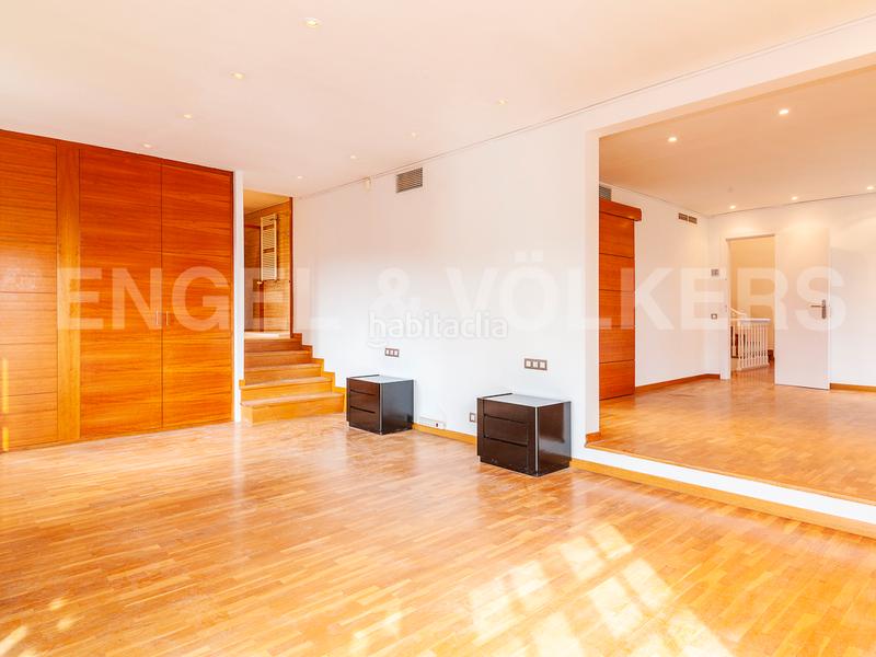 Foto fe25366b-4be9-43d3-9af6-466d42ff14fc. Casa amb calefacció aparcament piscina a Golf-Can Trabal Sant Cugat del Vallès