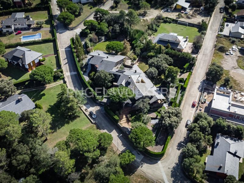 Foto d10d8716-1eec-4594-adb8-4cf5b6c8bc09. Masia amb calefacció aparcament piscina a Seva