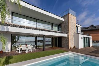 Maison à Bellamar. Le presentamos la casa de sus sueños