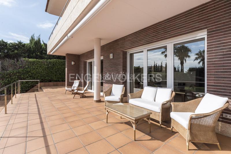 Foto 3793994e-1c77-4fc8-b4fd-c6c3983cad3d. Casa con riscaldamento parcheggio piscina in L´Aragai Vilanova i la Geltrú
