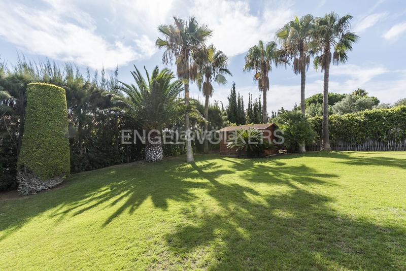 Foto 6aa6cb6d-c5c1-45b2-aeef-1208ef6ef8f0. Casa con riscaldamento parcheggio piscina in L´Aragai Vilanova i la Geltrú