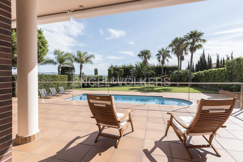 Foto f456b429-bd37-45a8-ac82-a250673750f3. Casa con riscaldamento parcheggio piscina in L´Aragai Vilanova i la Geltrú