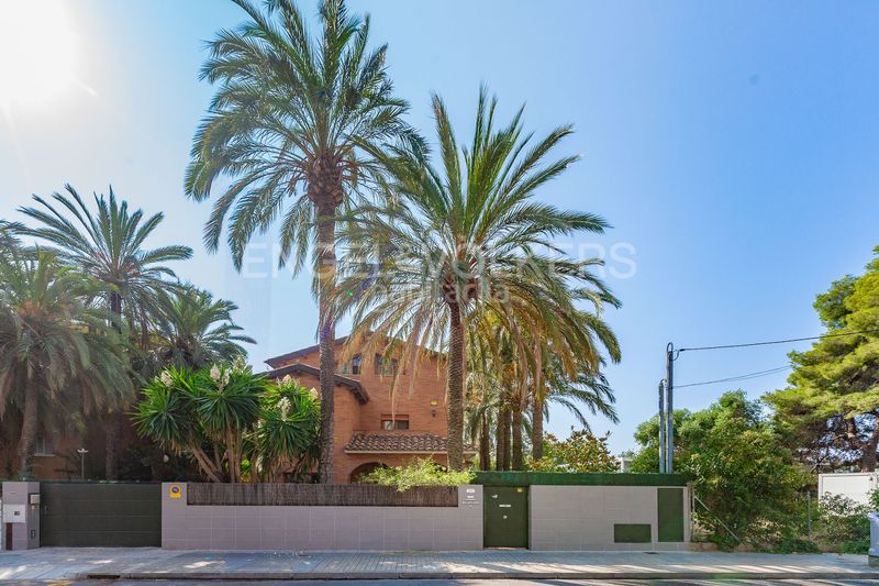 Foto 26fa005a-7269-475a-8573-3b530e10ff8b. Casa amb calefacció piscina a Bellamar Castelldefels