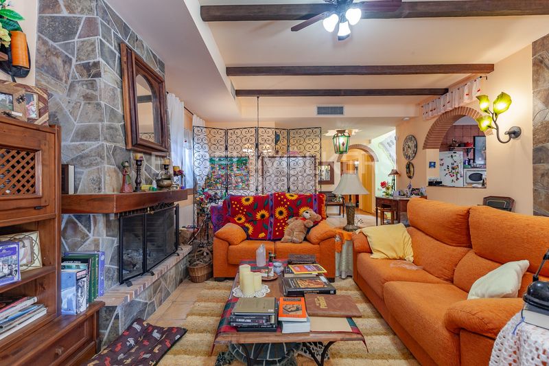Foto 43807568-d6d3-43e7-92c9-405ad9e1ec96. Casa amb calefacció piscina a Bellamar Castelldefels