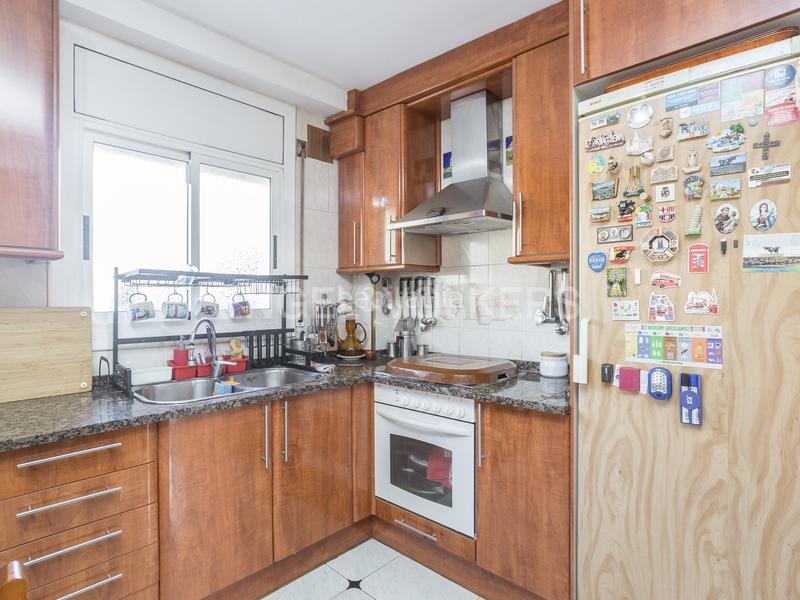 Foto e30c2759-29d9-449d-9c0c-f41aec14143a. Casa  unifamiliar a 2 kms de la playa! en Cunit residencial Cunit
