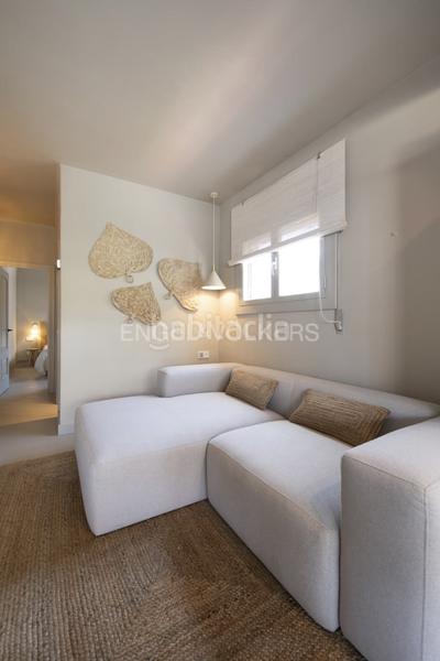 Foto 512422a5-d5e5-45b9-8ad5-df10629d2fe1. Alquiler apartamento piso temporal en Lluminetes Castelldefels