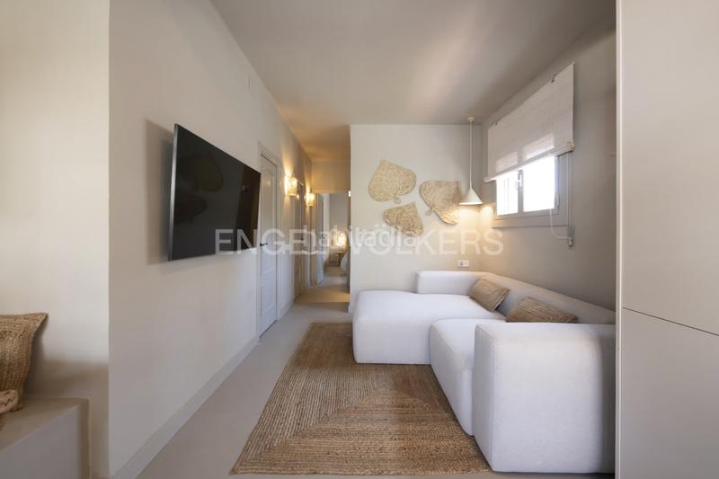 Foto f6ae90ea-289b-4b10-a61e-29cafaf401ac. Alquiler apartamento piso temporal en Lluminetes Castelldefels