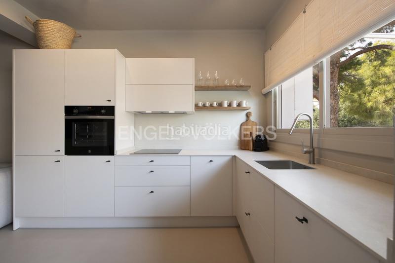 Foto ad8fb942-239b-4dc5-8c32-51a2751f151b. Lloguer apartament amb calefacció a Lluminetes Castelldefels