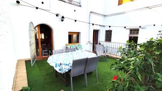 Maison  Chapi. Fantástica casa con un gran garaje de 25 plazas