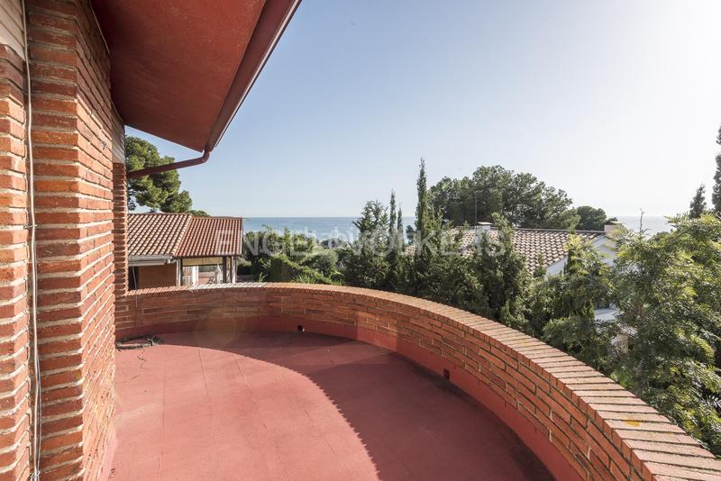 Foto 35b96d14-31bb-46b0-a010-c283a4fab86b. Maison avec chauffage parking piscine dans Urbanitzacions de Llevant Tarragona