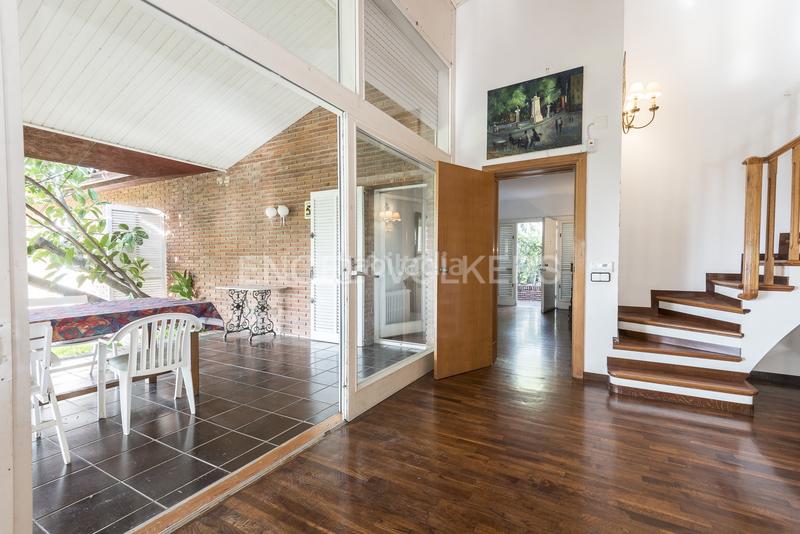 Foto e7e0b6ab-18ff-4a17-b90a-690a50d6e5e7. Maison avec chauffage parking piscine dans Urbanitzacions de Llevant Tarragona