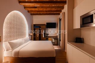Lloguer Apartament a Gòtic. Vive barcelona con estilo en los arcos  studio