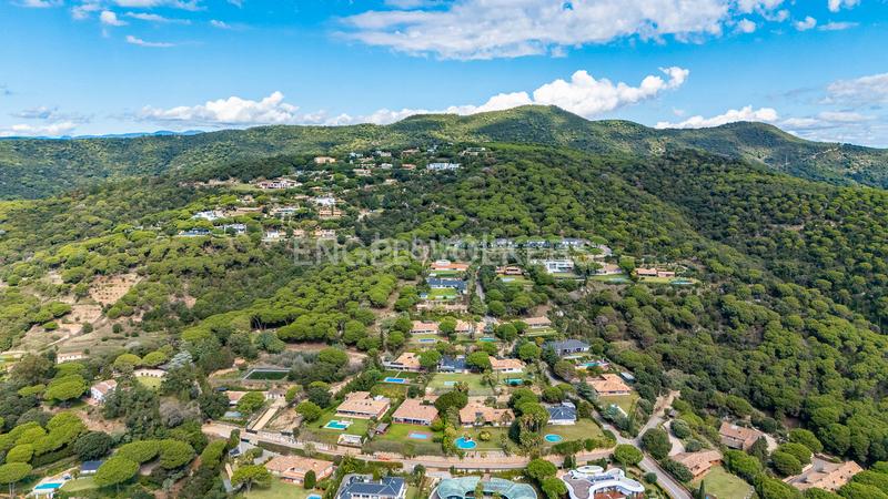 Foto 78a69644-f4d4-44a7-9b67-5d54c1c2e793. Mas avec chauffage parking piscine dans Supermaresme Sant Vicenç de Montalt
