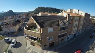Casa a Sant Vicenç de Castellet. Impresionante casa adosada con vistas a montserrat