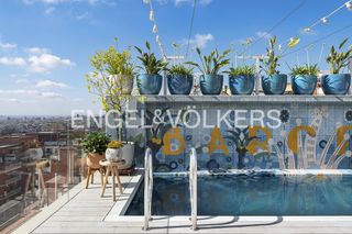 Location Maison  Carrer de josep serrano. Fantástica casa con piscina y vistas ppanorámicas a la ciudad