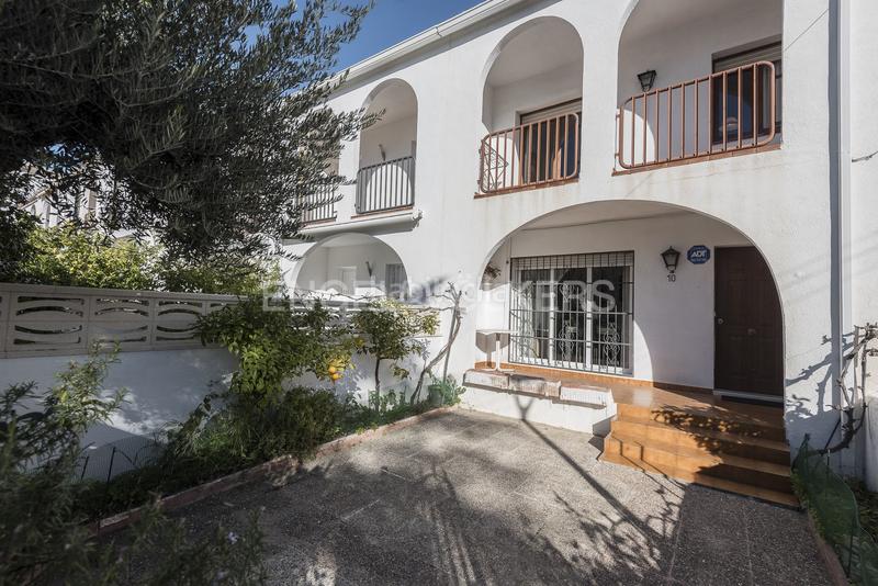 Foto b7da1572-25b8-475a-9e95-a85e1713ddca. Casa con riscaldamento parcheggio in Coma-ruga platja Coma-ruga