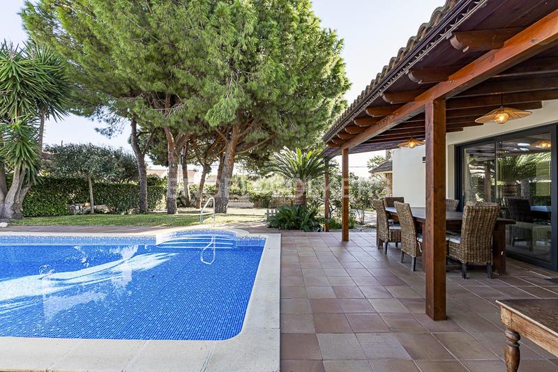 Foto 147e9cc3-32ae-4485-a7de-ca46f6fc572e. Maison avec chauffage parking piscine dans Mas Mel Calafell