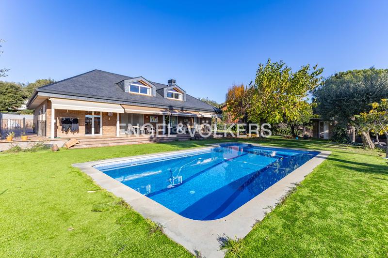 Foto f6d339d1-8747-422b-90a5-5682628cfd86. Casa con riscaldamento in Ametlla del Vallès (L´)