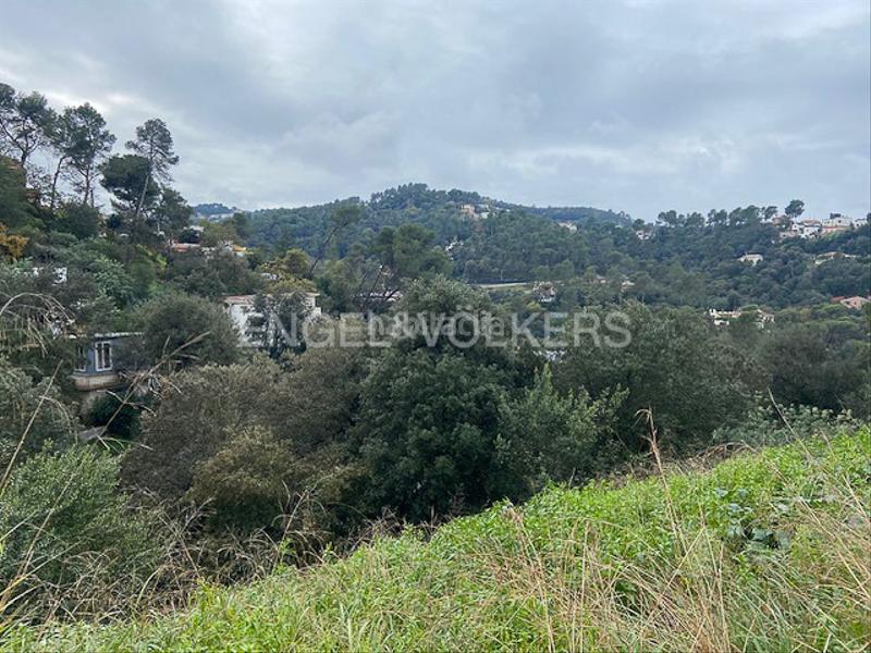 Foto 8c055d3a-9656-4dbb-9254-54f15601b82e. Wohngrundstück in La Floresta Sant Cugat del Vallès