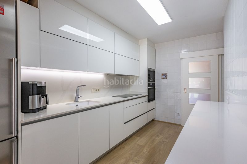 Foto 5e7211e1-a708-43cd-8a06-70374874c218. Casa exclusiva casa a 4 vientos con jardín en can font en Castellar del Vallès