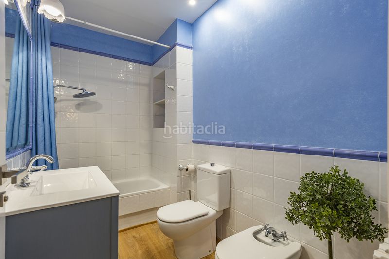 Foto 615430c2-6f04-4c0f-92ae-b1a9a0abae7a. Casa exclusiva casa a 4 vientos con jardín en can font en Castellar del Vallès