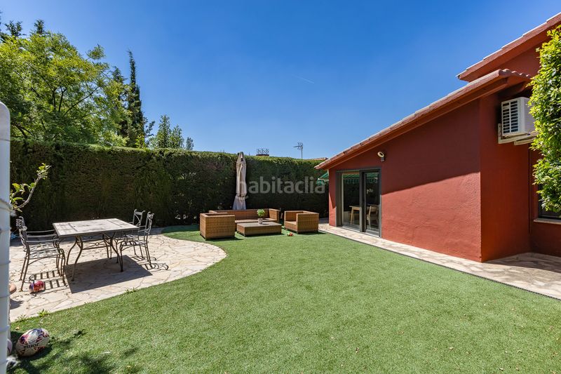 Foto ce6e4642-b23f-4e5a-875a-ba53bd751046. Casa exclusiva casa a 4 vientos con jardín en can font en Castellar del Vallès