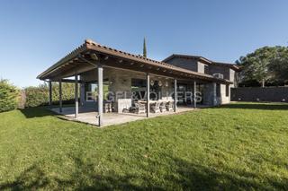 Haus in Corbera de Llobregat. Impresionante propiedad exclusiva en corbera de llobregat  urban