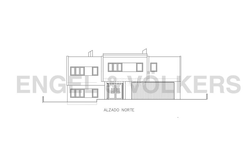 Foto e4279078-03d3-4e5b-abf7-37166e486389. Casa exclusiva casa con privilegiadas vistas al mar en Castelldefels