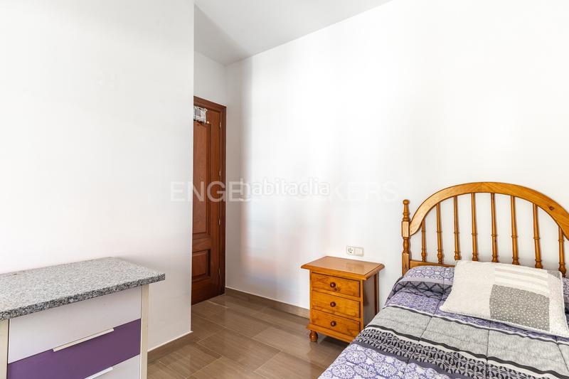 Foto 1ec3d2db-a3e6-4402-b4c4-aa59f46c968d. Maison avec chauffage parking dans Singuerlín Santa Coloma de Gramenet